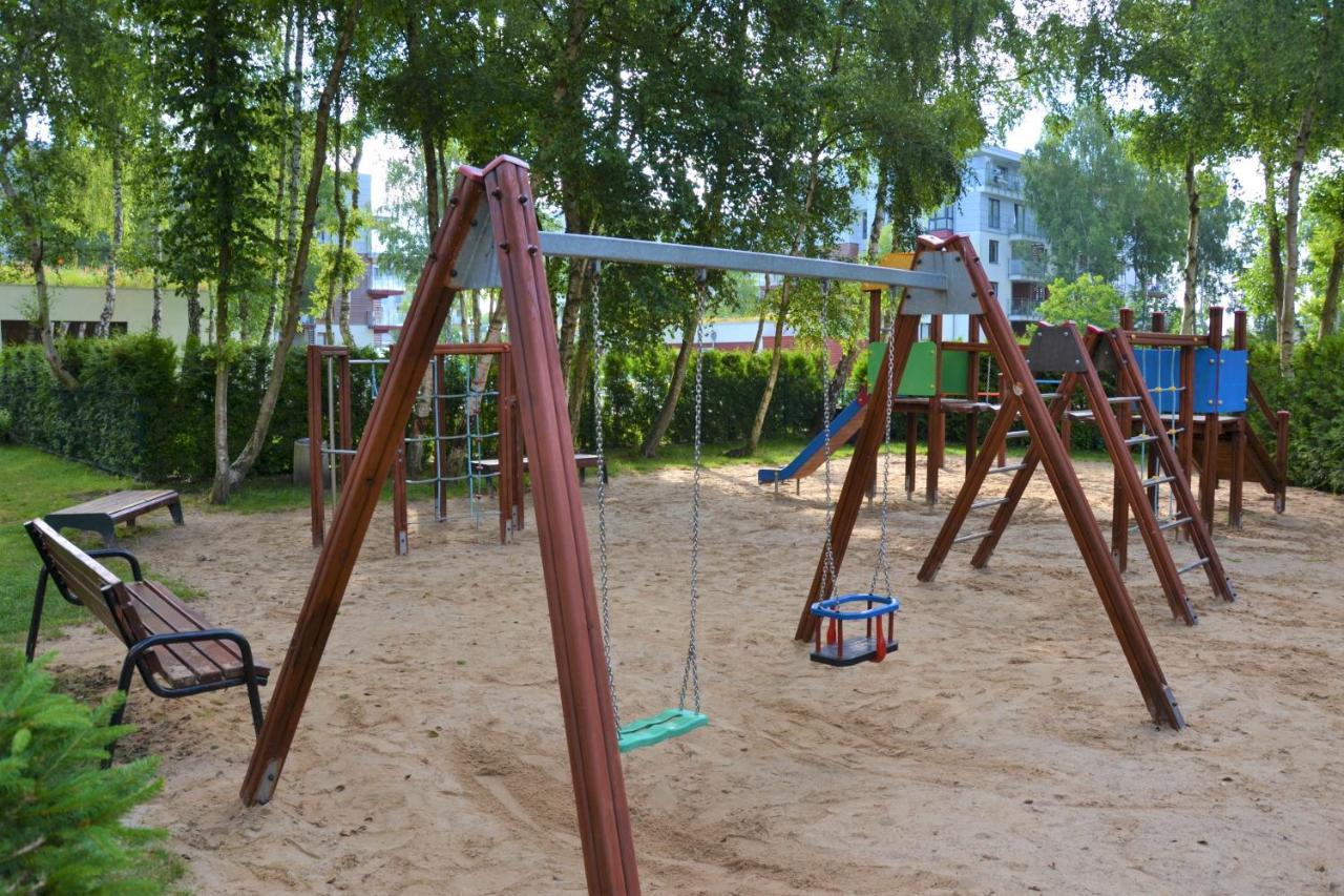コウォブジェクApartament Polanki Z Basenem Blisko Plazyアパートメント エクステリア 写真