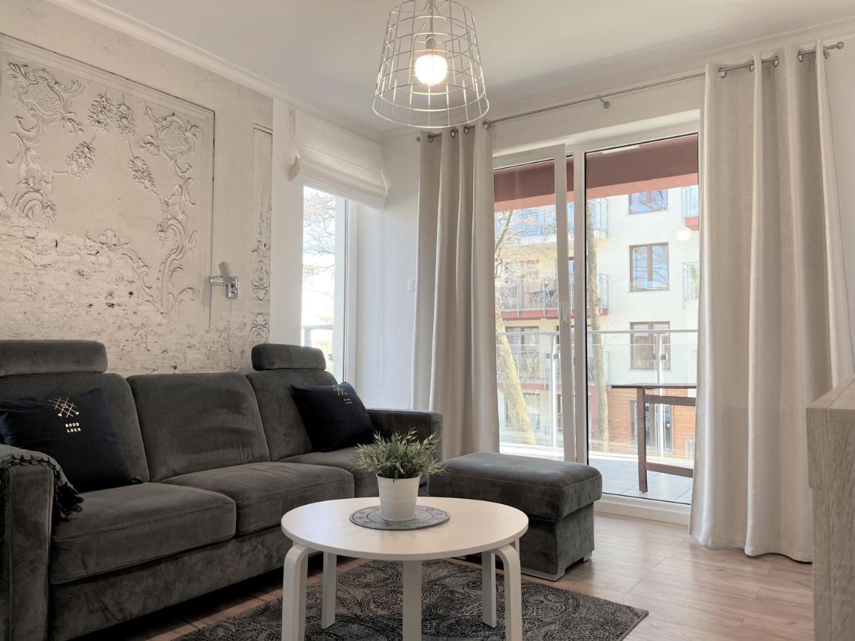 コウォブジェクApartament Polanki Z Basenem Blisko Plazyアパートメント エクステリア 写真