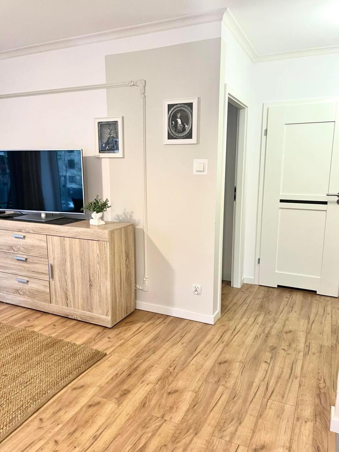 コウォブジェクApartament Polanki Z Basenem Blisko Plazyアパートメント エクステリア 写真